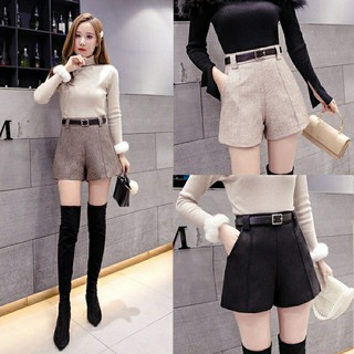 Quần short dạ kèm đai