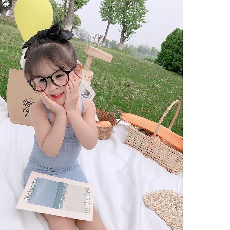 Đồ ngủ hai dây mỏng phong cách mùa thu xinh xắn cho bé gái