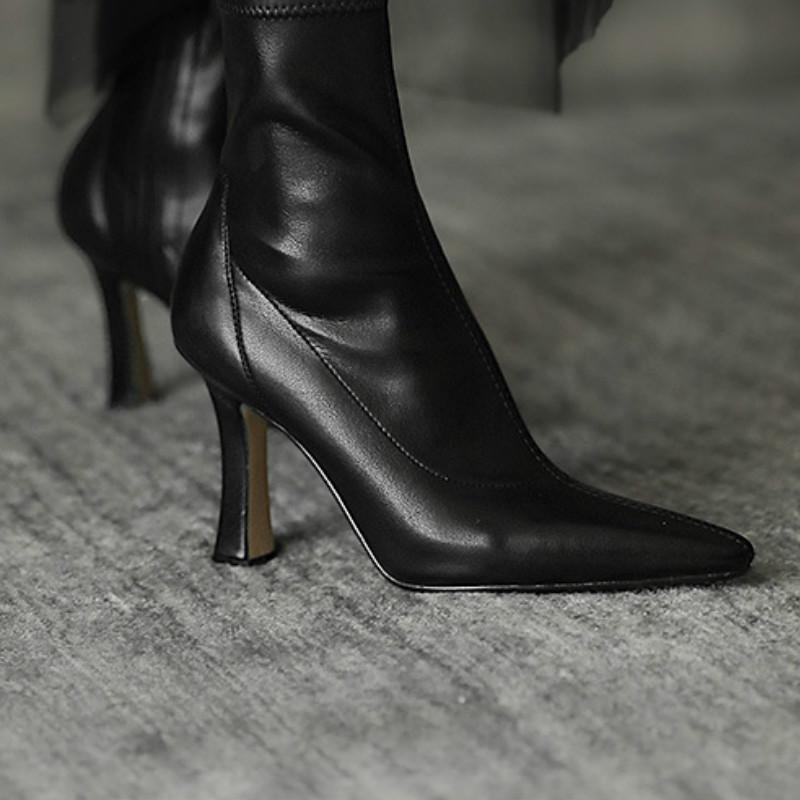 Giày bốt mũi nhọn thiết kế co giãn | BigBuy360 - bigbuy360.vn