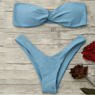 Bikini xoắn treasure