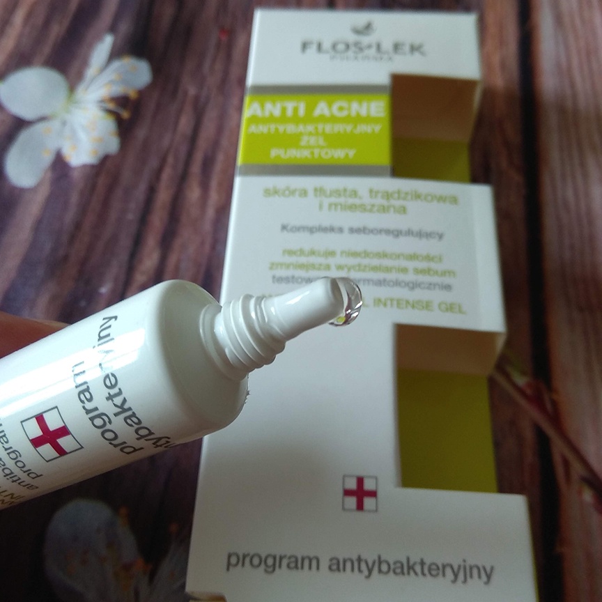 Bộ sản phẩm FLOSLEK ANTI ACNE Chăm sóc toàn diện da mụn