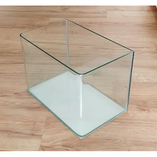 Hồ Cá Acrylic Cubic Size 30 Kích Thước 30x19x21cm Dày 4mm Bầu 2 Cạnh Bìa