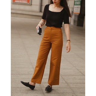 ÁO THUN ĐEN CỔ VUÔNG - SQUARE NECK TOP