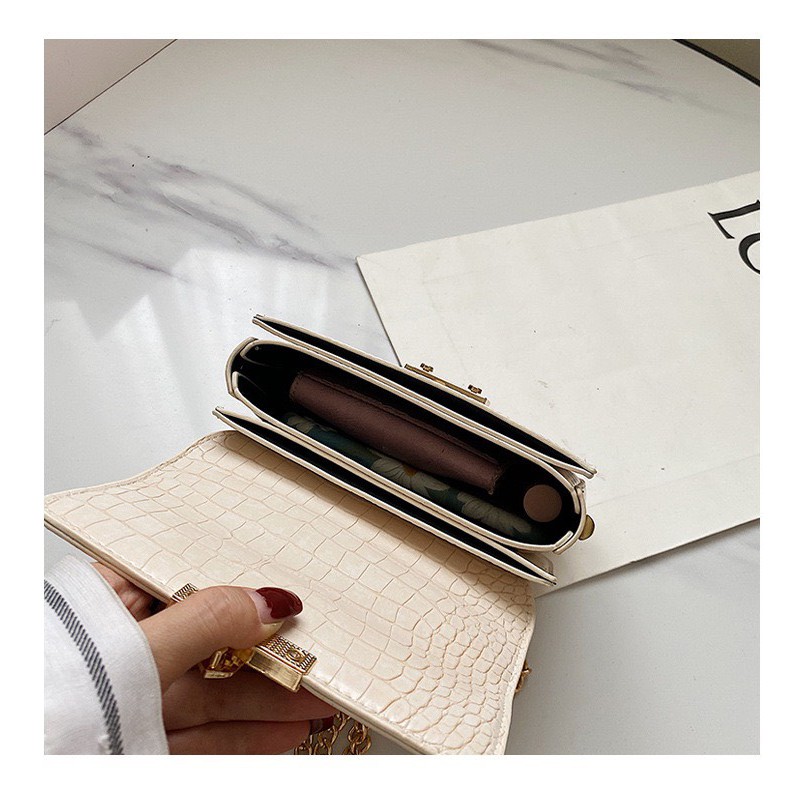 Túi đeo chéo thời trang nữ mini loại 1 LORIEN -Túi xách nữ khuy nhọn khoá bấm vuông da rắn size 18cm dự tiệc cao cấp | BigBuy360 - bigbuy360.vn