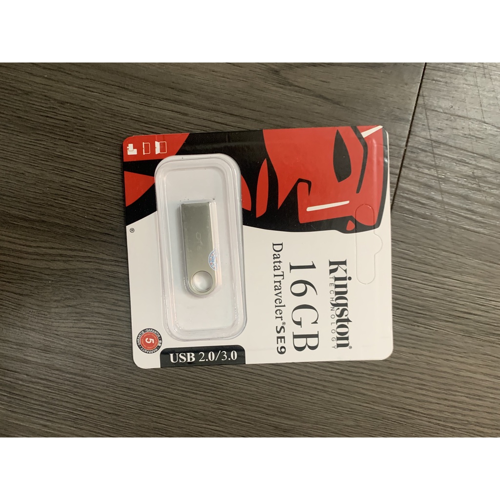 USB Kingston DataTraveler SE9 8GB , 16GB,32GB | CÓ NTFS, USB 3.0  | Lưu trữ, truyền và chia sẻ lên hình ảnh, v...