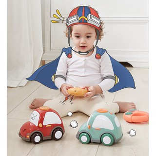 Xe ô tô điều khiển kub