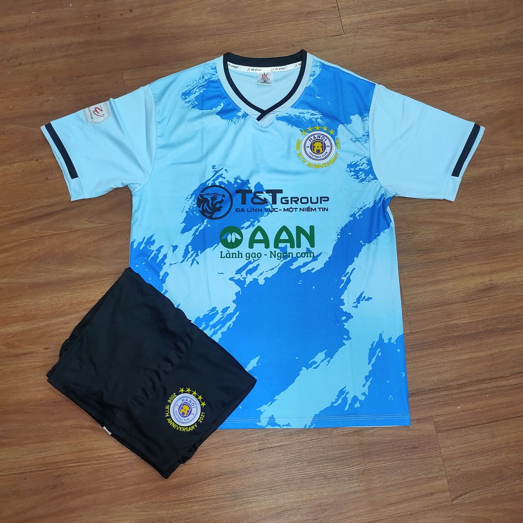 Quần áo bóng đá Hà Nội 2020