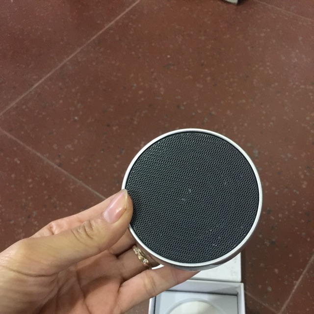 Loa blutoot e3
