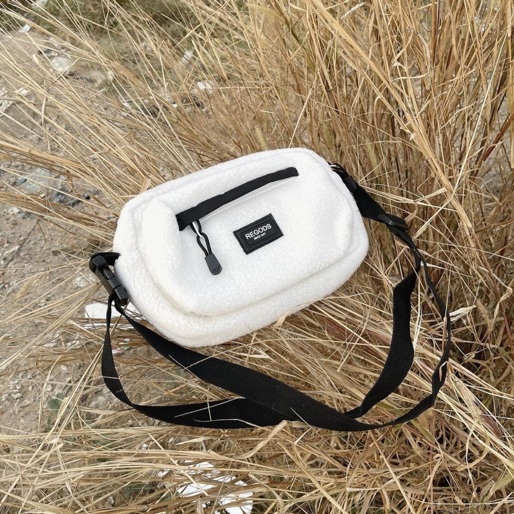 Túi Đeo Chéo RG WINTER Vải Phủ Lông Ulzzang Unisex (Tặng kèm giấy thơm + TAG)