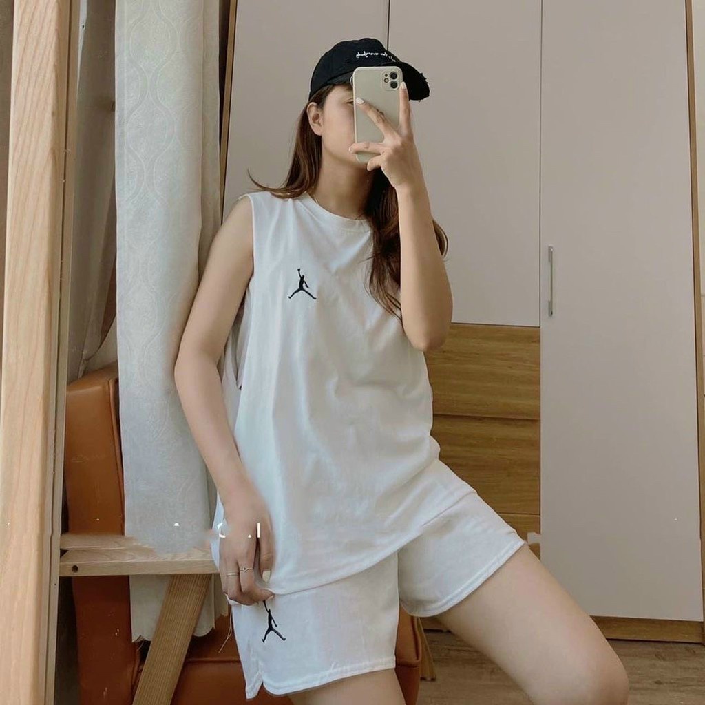 Set Quần Short + Áo Phông Ba Lỗ logo Thêu Ullzang