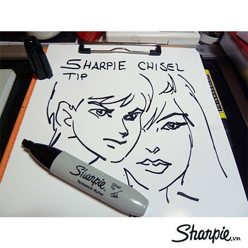 Bút vẽ đa dụng đầu dẹp Sharpie Chisel Tip - Black (Màu đen)