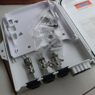 Hộp Rỗng Đựng Đồ Dùng Mini 8 Lõi Tiện Dụng