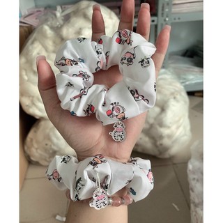 Cột tóc scrunchies charm , nơ bò sữa dễ thương