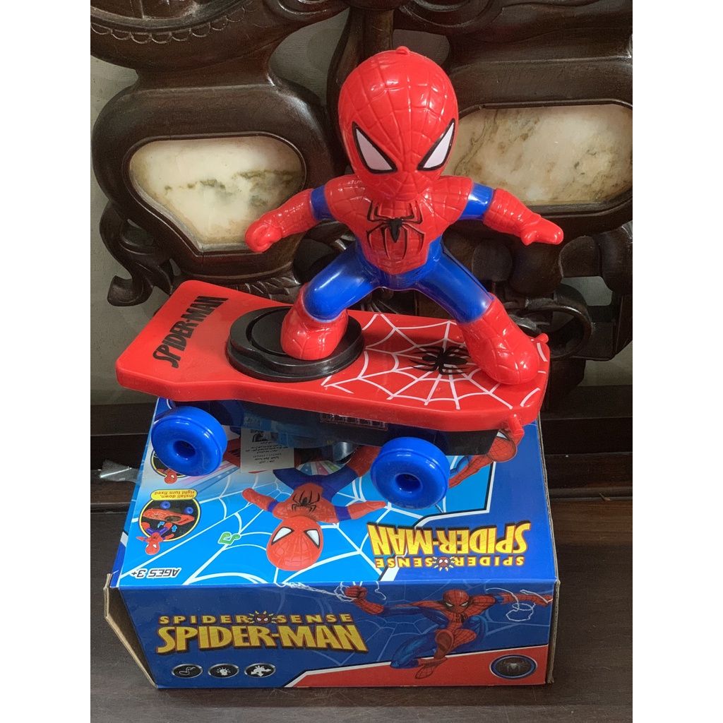 5080  Đồ Chơi Siêu Nhân Người Nhện Spider Man Đi Xe Trượt Ván Scooter Có Nhạc Và Đèn