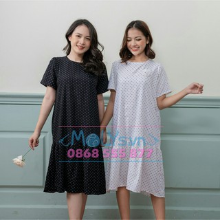 Đầm suông thiết kế v3111 đuôi cá chấm bi kèm hoa ngực điệu đà, bầu bí bon chen thoải mái