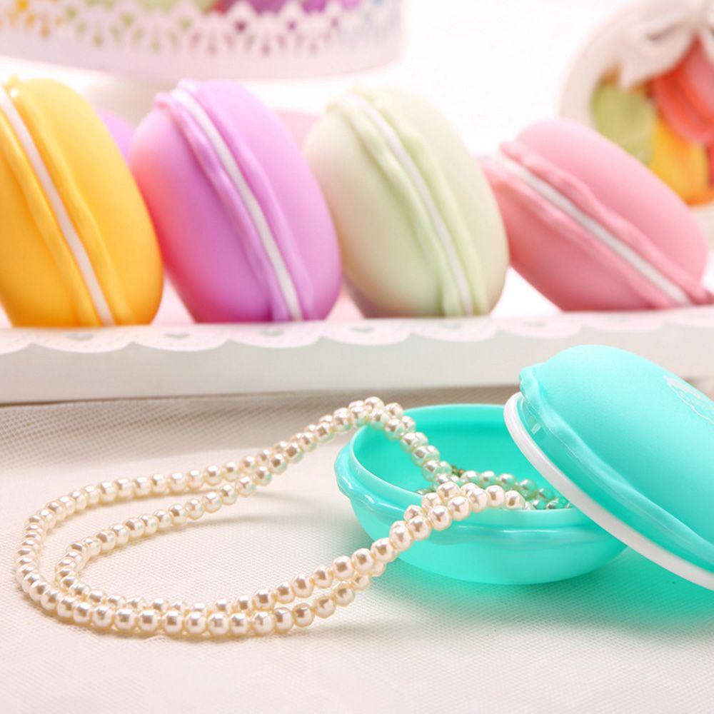 Hộp Đựng Đồ Trang Điểm Để Bàn Tiện Dụng Ốp
