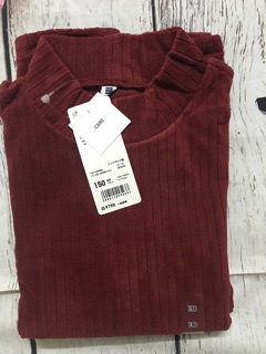 Áo lông cừu uniqlo kid cổ 3 phân
