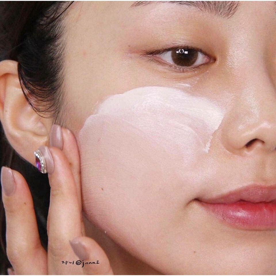 AHC - Kem Dưỡng AHC Trắng Hồng Da Aura Secret Tone Up Cream