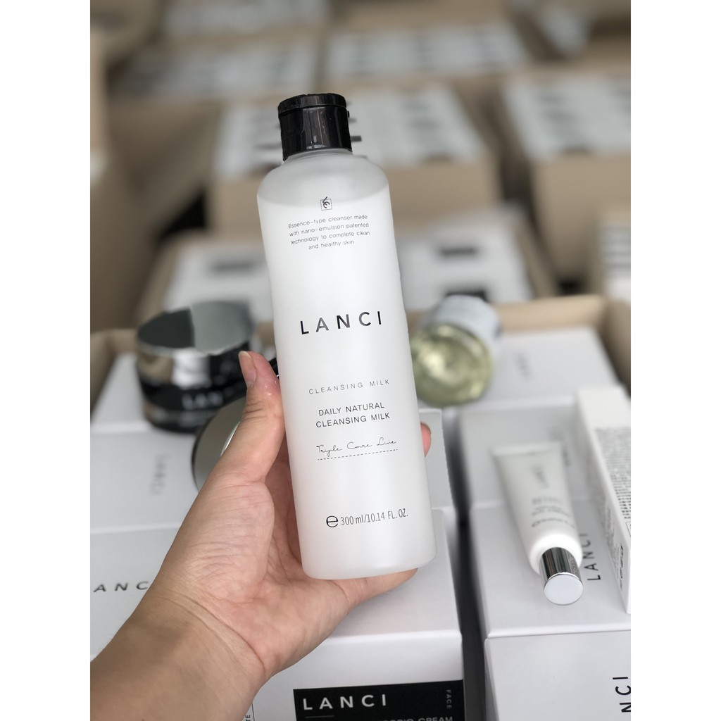 Nước Tẩy Trang Lanci Daily Natural Cleansing 300ml, Sữa Tẩy Trang Lanci Hàn Quốc Mit Beauty Làm Sạch Lớp Trang Điểm