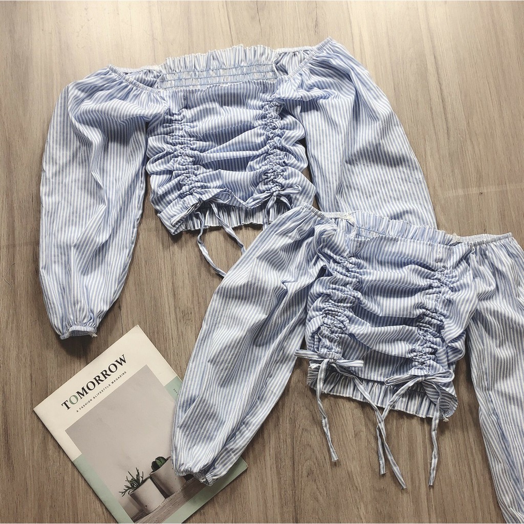 [ CỰC ĐÁNG YÊU]Áo kiểu rút eo 2 bên sọc xanh hàng mới về
