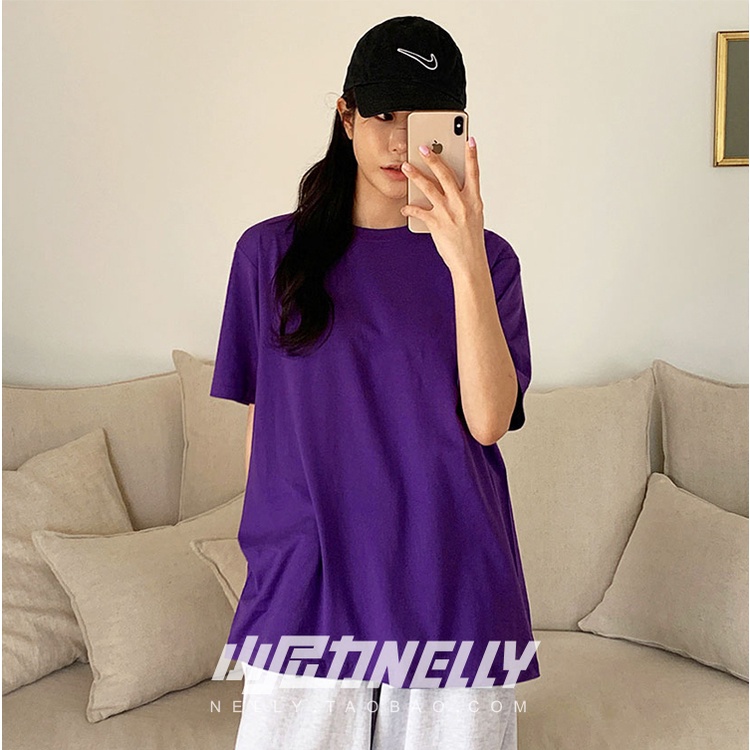 Áo phông Nelly Heybig ngắn tay trơn màu tím đậm