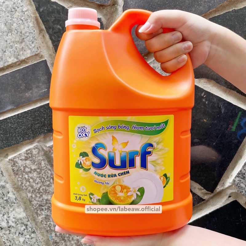 Nước rửa chén SURF hương tắc dịu nhẹ can 4KG