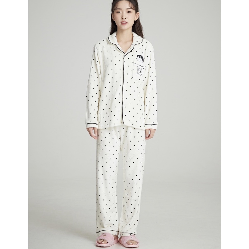 Áo Ngủ UNISEX SPAO-DISNEP Tay Dài Lông Nỉ - 2896 | BigBuy360 - bigbuy360.vn