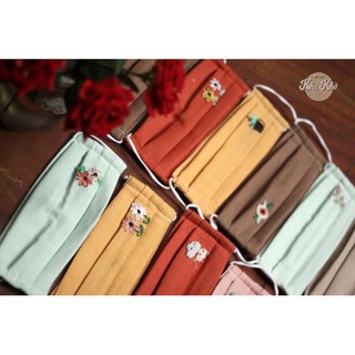 KHẨU TRANG VẢI LINEN THÊU TAY HANDMADE - ảnh chụp thật