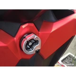 MÓC TREO ĐỒ CNC SHARK POWER ( cho Click, Vario )