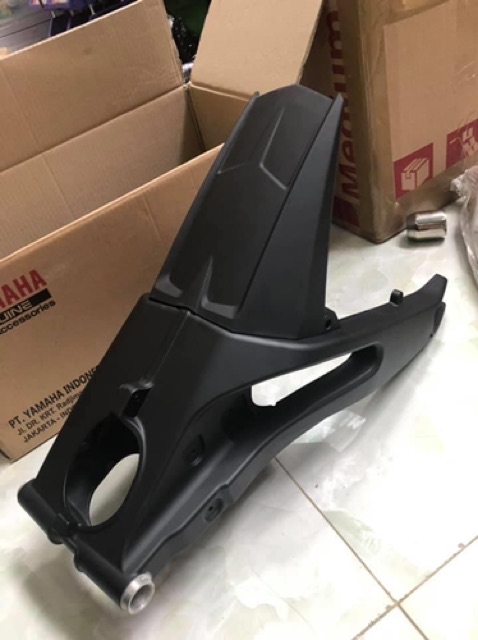 Dè con chắn bùn Gầm nối dài sau xe cho r15 mt15 Fz155i XSR