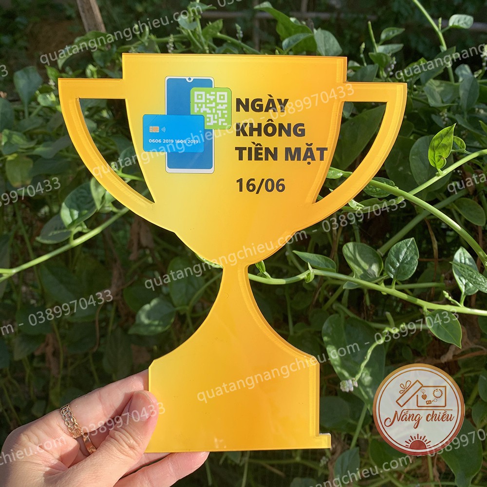 Bảng hiệu hình chiếc cúp_ bảng hiệu trao giải, sự kiện, hội nghị_ bảng hiệu giá rẻ