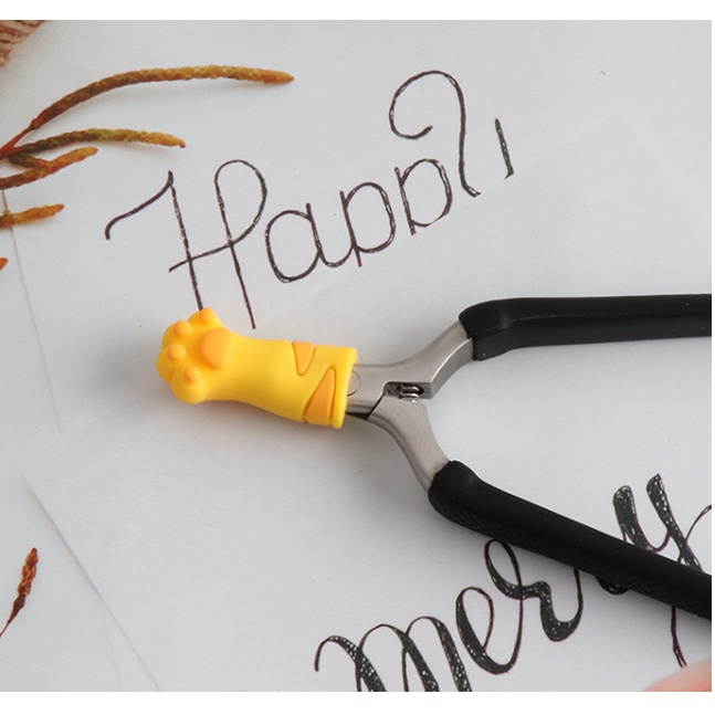 Bọc đầu kìm silicon dễ thương hình chân gấu