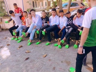 Dép tổ ong mầu