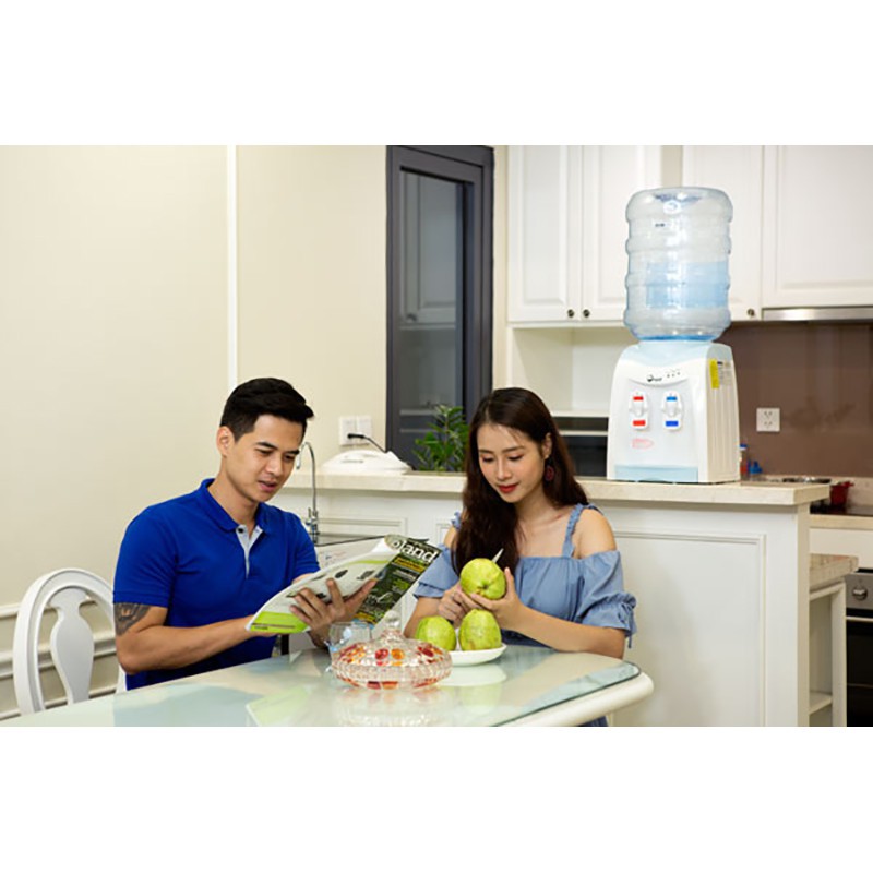 Cây nước nóng lạnh để bàn mini Fujie WD1080E