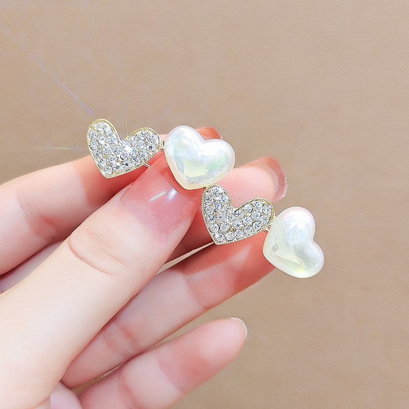 Ghim Cài Áo Hình Trái Tim Đính Đá Ngọc Trai Đa Năng