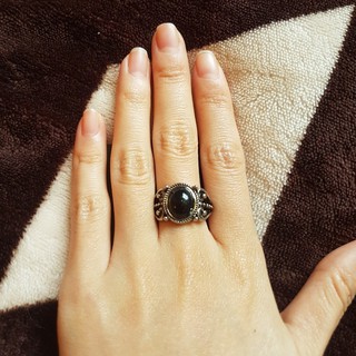 Nhẫn đá đen Todomoda