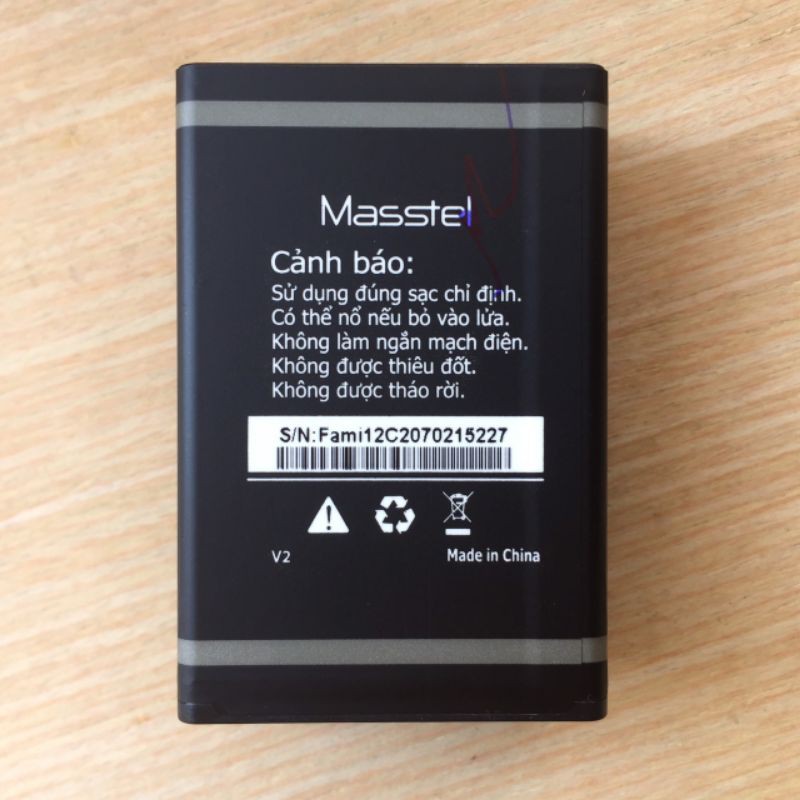 Pin Masstel Fami 12 - Chính hãng- Dung lượng 1000 mAh - Bảo hành 6 tháng