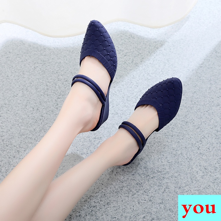 Giày Sandal Nhựa Đế Xuồng Mềm Hở Ngón Chống Trượt Không Thấm Nước Thời Trang Hè Thu Phong Cách Hàn Quốc Cho Nữ