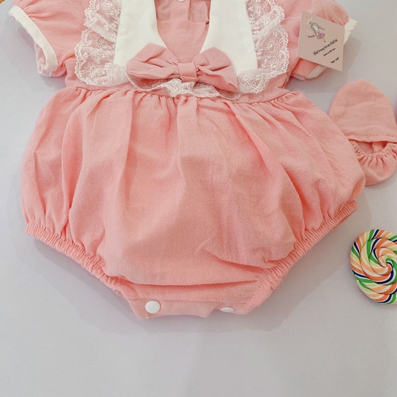 Bodysuit bộ liền thân hồng cổ ren xinh xắn vải đũi mềm mát cho bé gái
