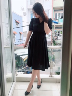 Váy Cho Con Bú Cổ Sơ Mi Đen