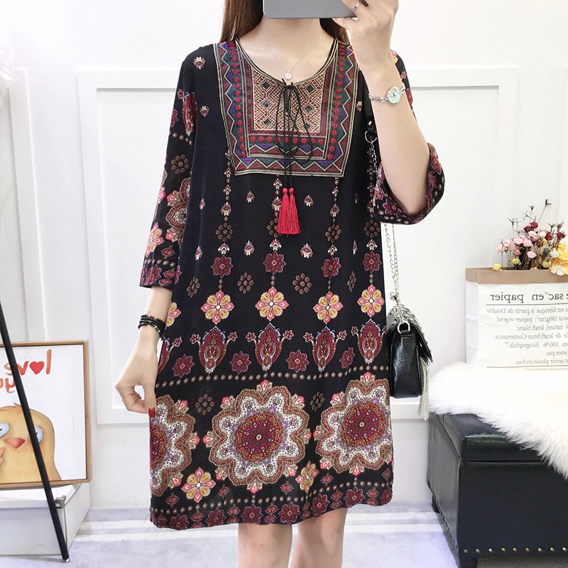 Đầm dáng rộng chất Cotton hoạ tiết hoa thêu có size lớn | BigBuy360 - bigbuy360.vn