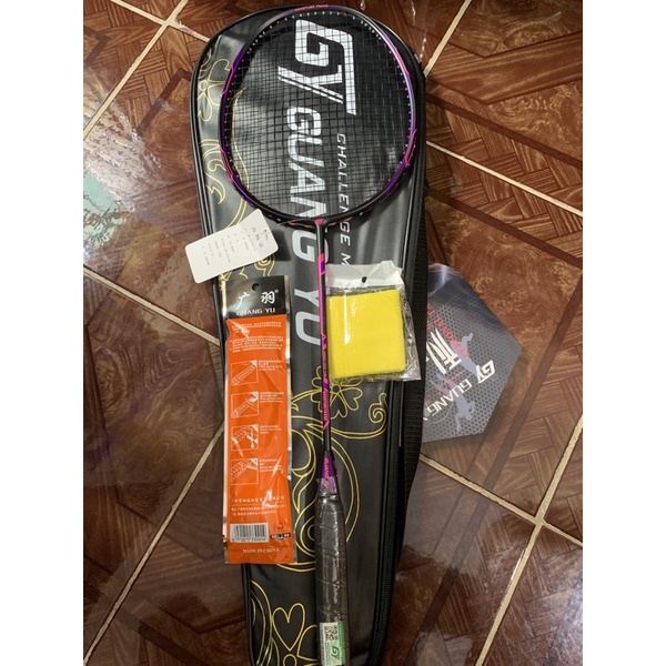 Vợt Cầu Lông Guangyu 6U 72g siêu nhẹ khung carbon công thủ toàn diện