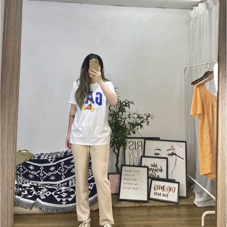 - Áo phông trơn mickey