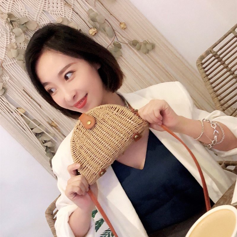 [NowShip - Giao Ngay] Túi Cói Boho Vintage Đeo Vai, Đeo Chéo Hình Tròn Bán Nguyệt Dây Da Màu Nâu Be Trơn