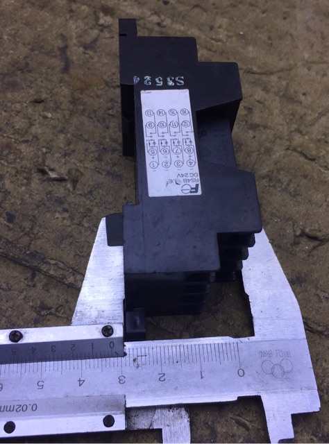 Cụm 4 relay cũ xịn rẻ