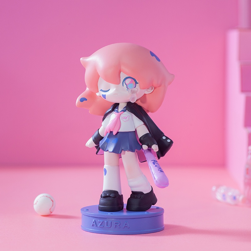 POP MART Mô Hình Nhân Vật AZURA Trong Tủ Quần Áo