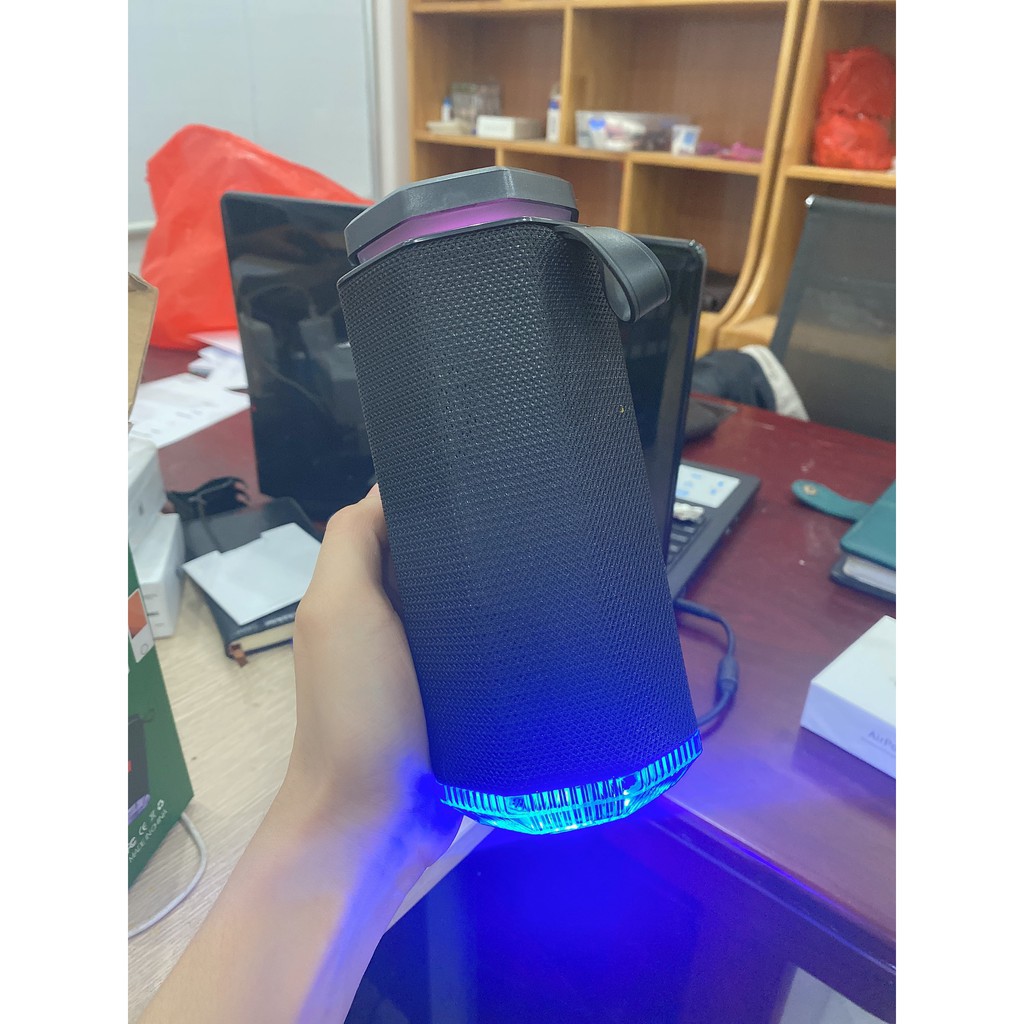 Loa Bluetooth Không Dây TS-666 A+ Vỏ Nhôm Bản Nháy Đèn Led RGB - móc treo tiện lợi✔