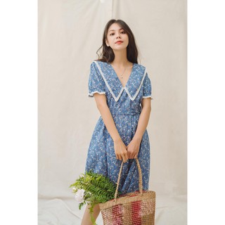 Đầm cổ thủy thủ nhọn