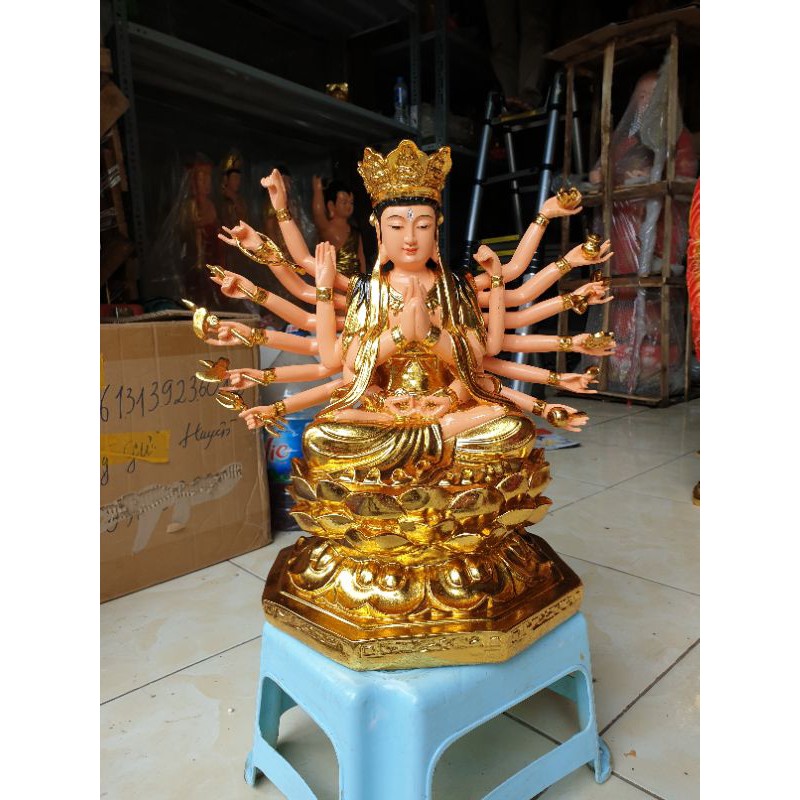Tượng Phật mẫu Chuẩn Đề dát vàng cao 40cm