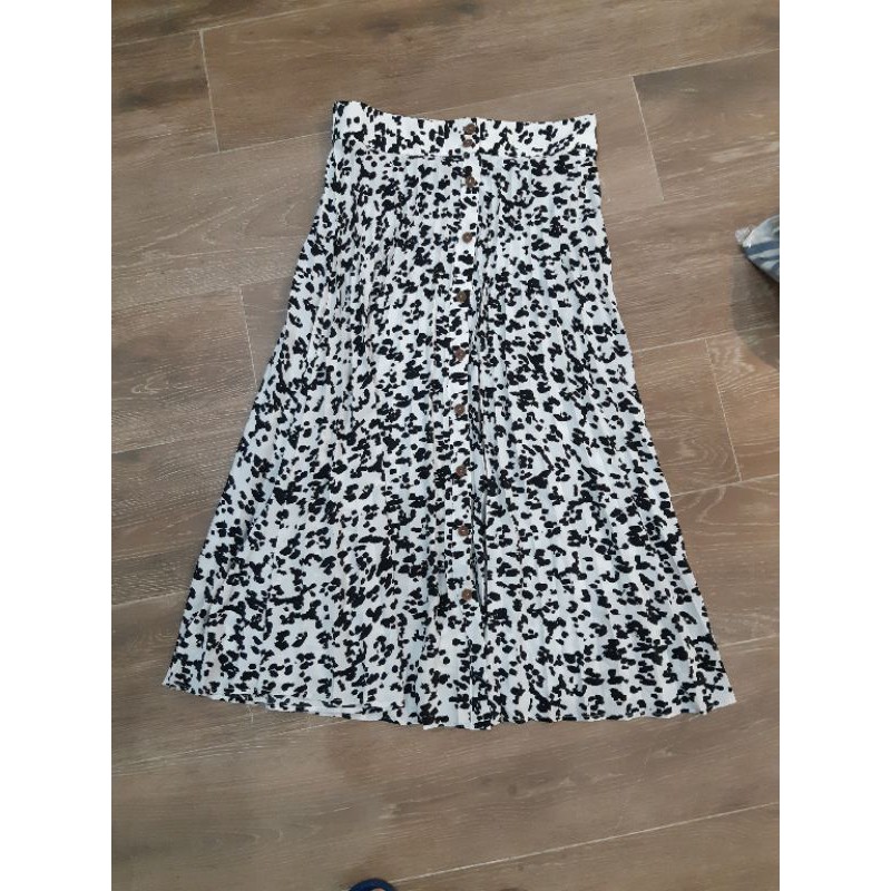 Chân váy Stra auth tuồn | BigBuy360 - bigbuy360.vn